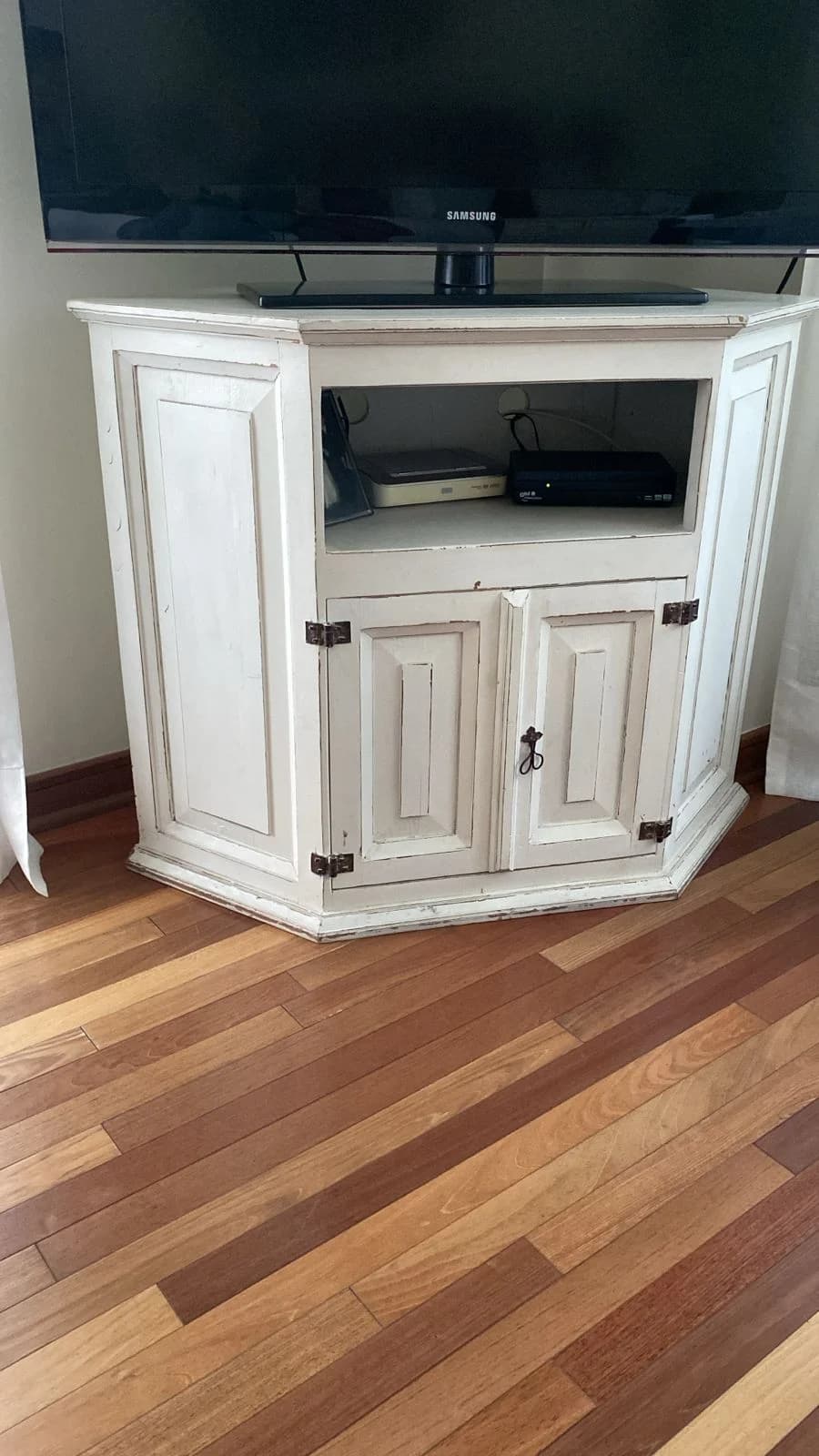 Mueble Madera - Image 1